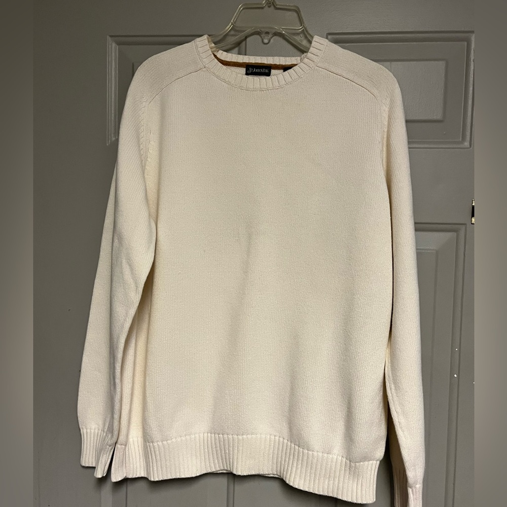 Mens St. John’s Bay Size Medium Color Cream